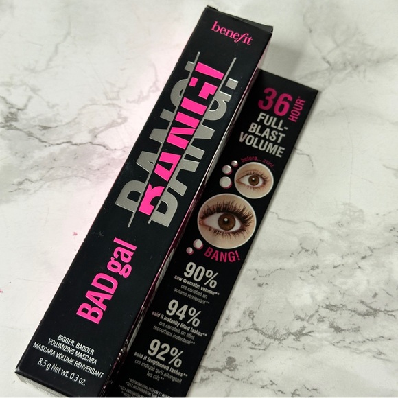 Benefit Shop Benefit's BADgal BANG! Volumizing Mascara nib - Picture 3 of 11